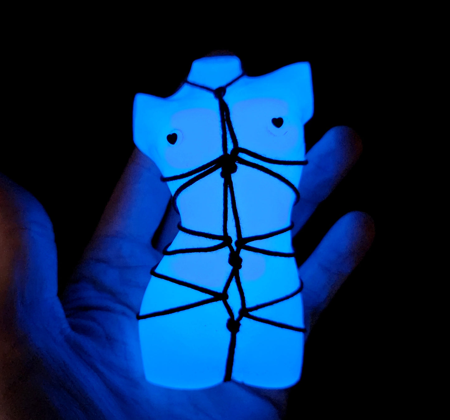 Glow goddess shibari statue