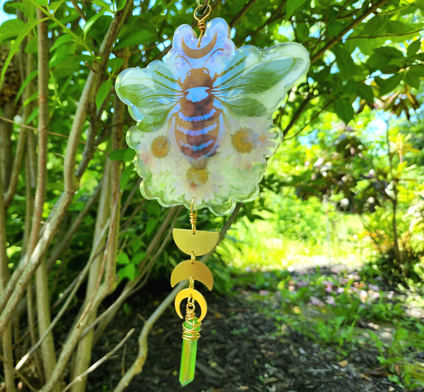 Floral Honey bee suncatcher