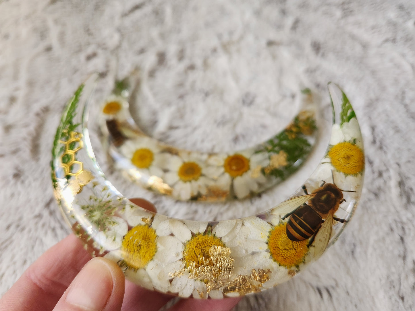 Floral bee moon hair fork