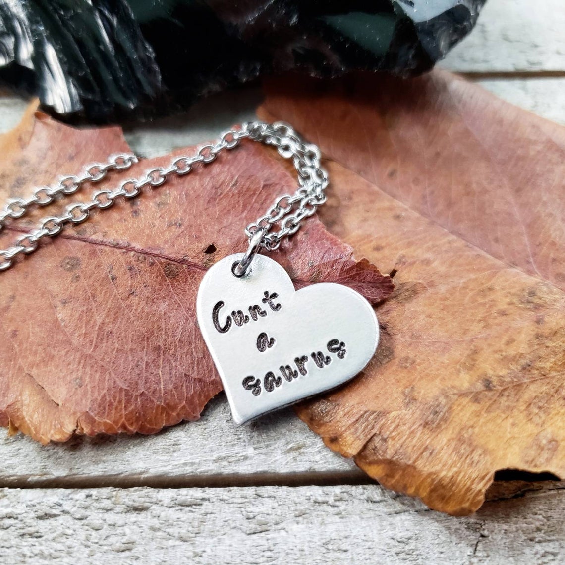 Cuntasaurus necklace