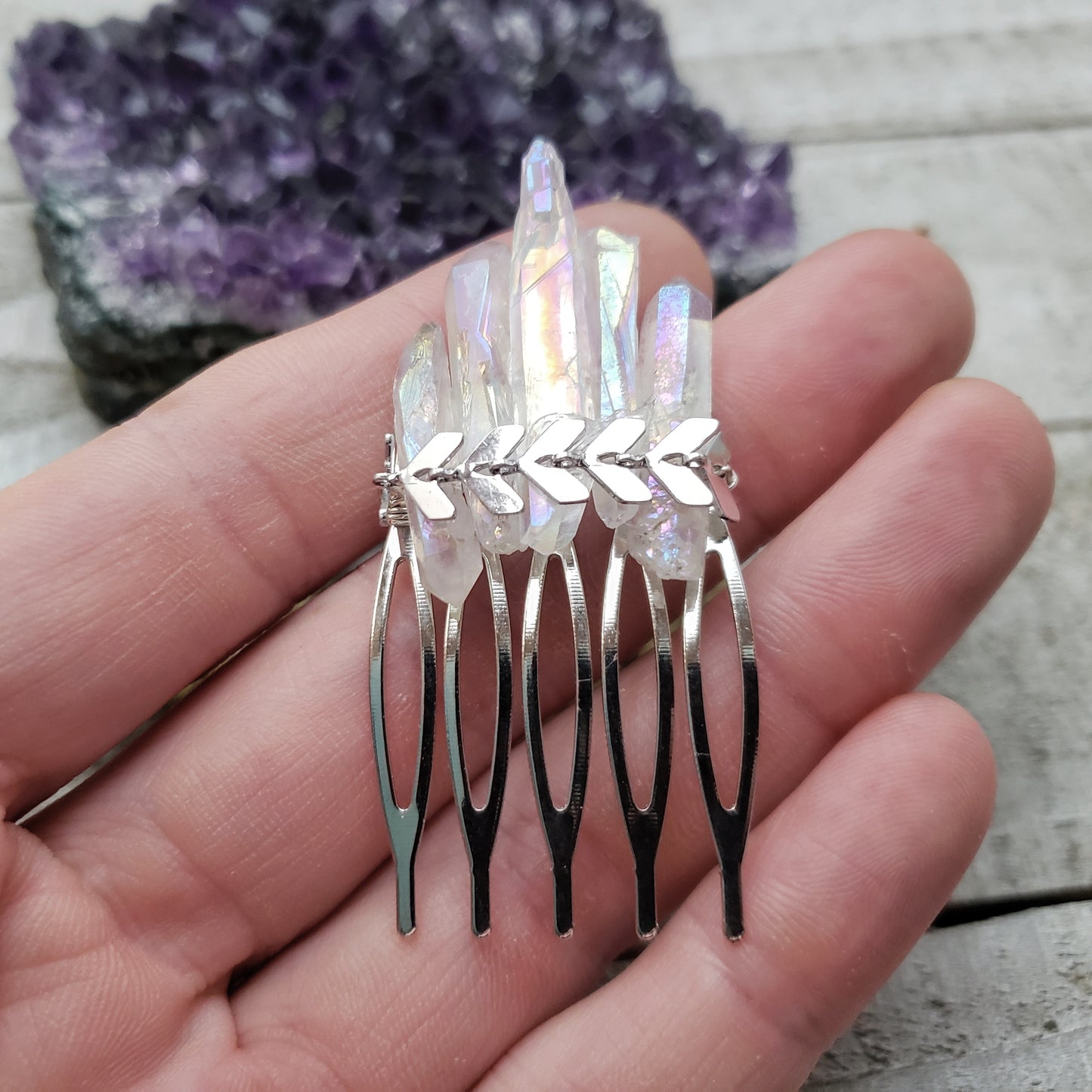 Aura quartz chevron hair comb