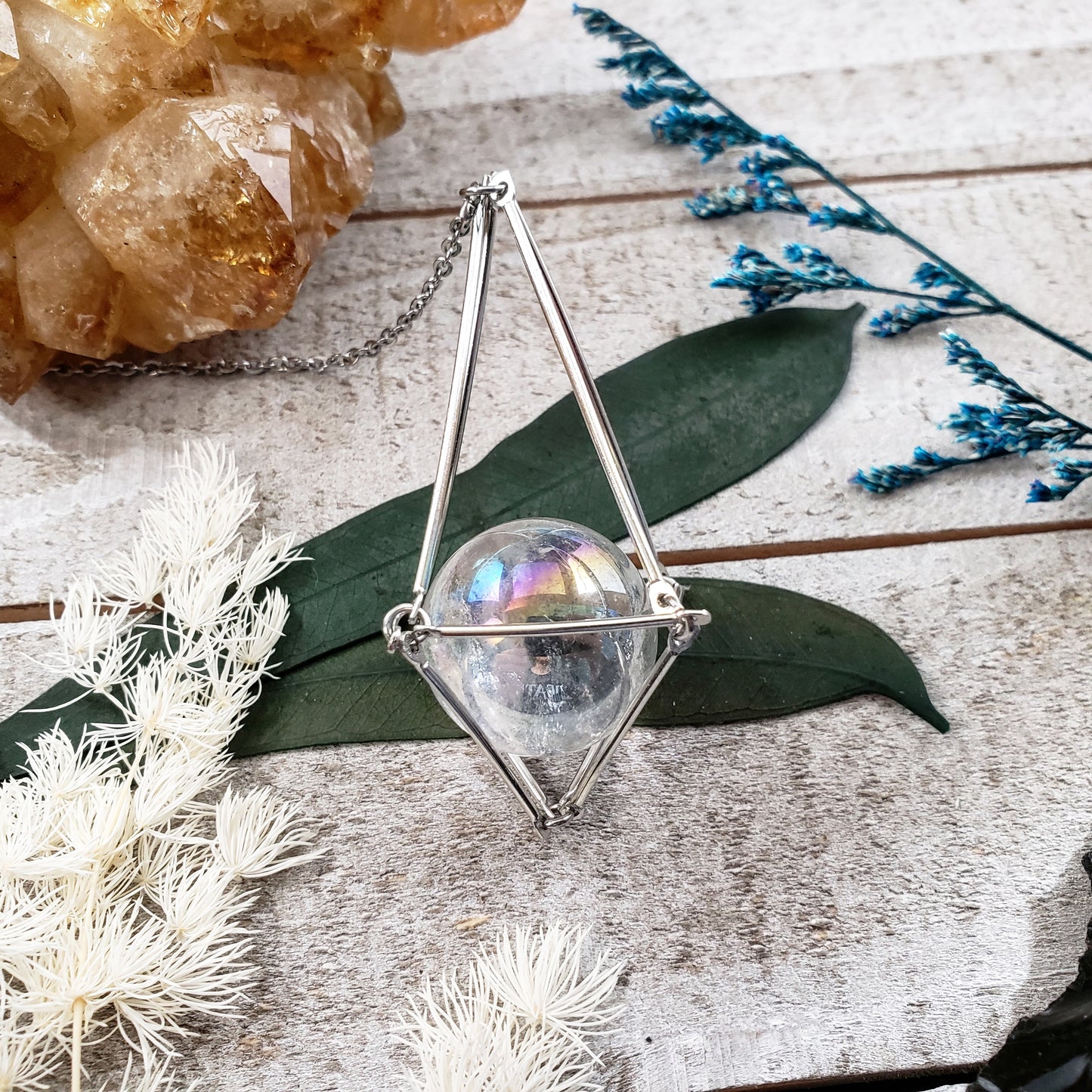 Crystal ball gold pendulum suncatcher