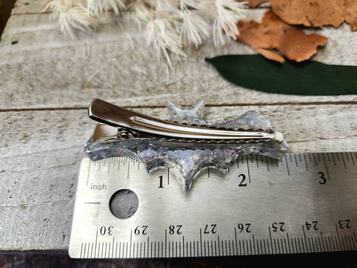 Bat hair clip 2pc set