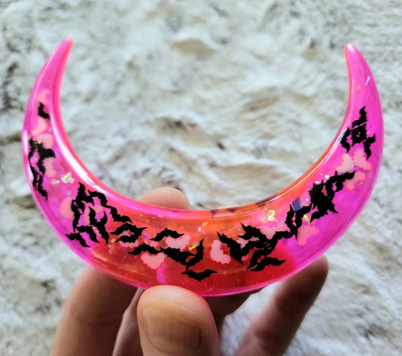 Glow bat hair fork