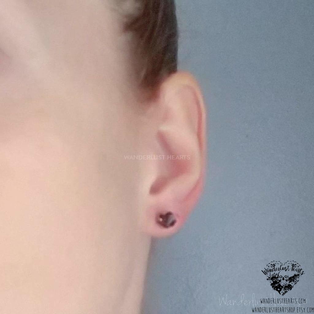 Raw Garnet stud earrings-Wanderlust Hearts