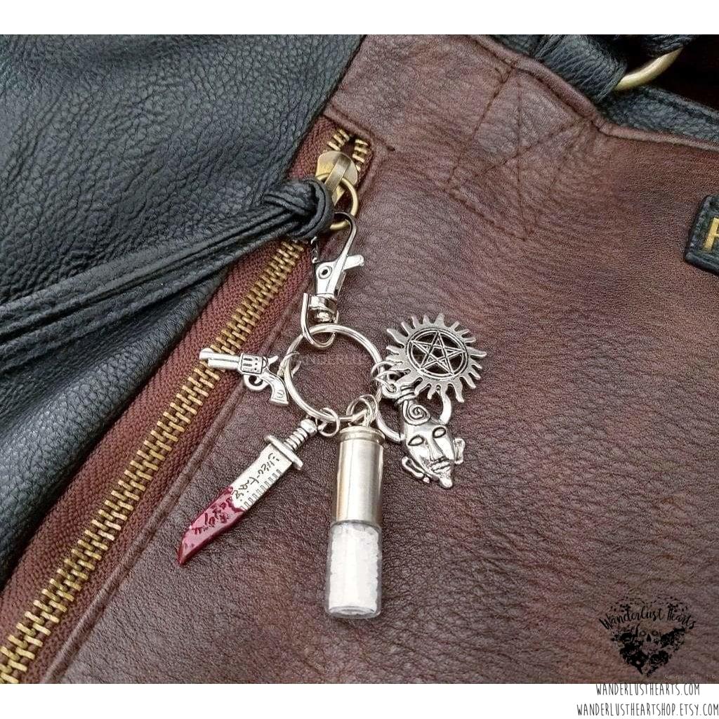 Supernatural protection keychain-Wanderlust Hearts