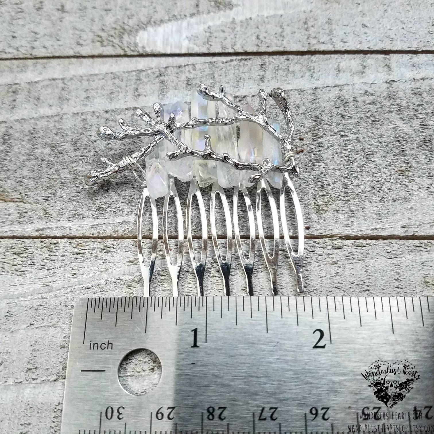 Winter quartz crystal hair comb-Wanderlust Hearts