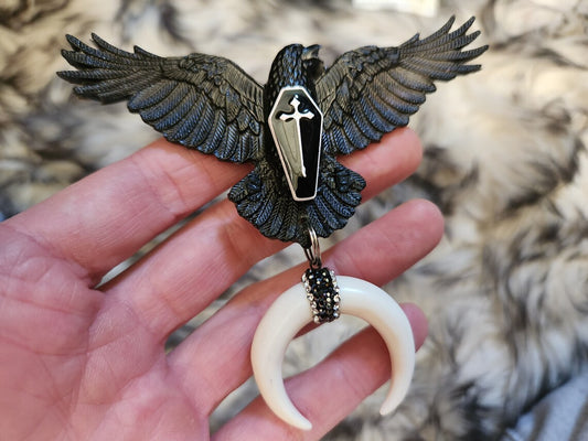 Goth viking raven hairclip